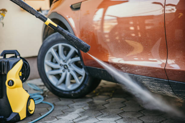Best Roof Pressure Washing  in Indiana, PA